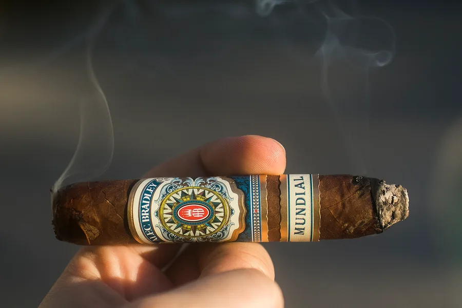 Alec Bradley Mundial Punta Lanza No. 4