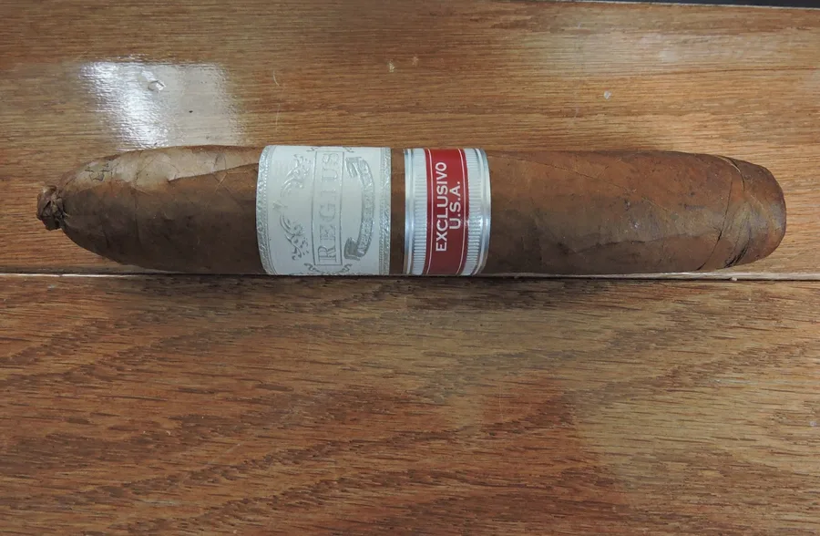 Regius of London Claro Especial Exclusivo U.S.A. Fat