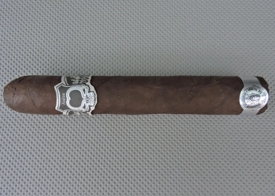 Asylum Nyctophilia Maduro 60 x 6
