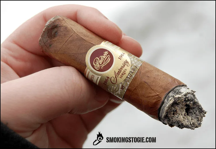 Padron 1964 Anniversary Series SI-15 Natural