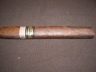 Tatuaje Cojonu 2012 Habano