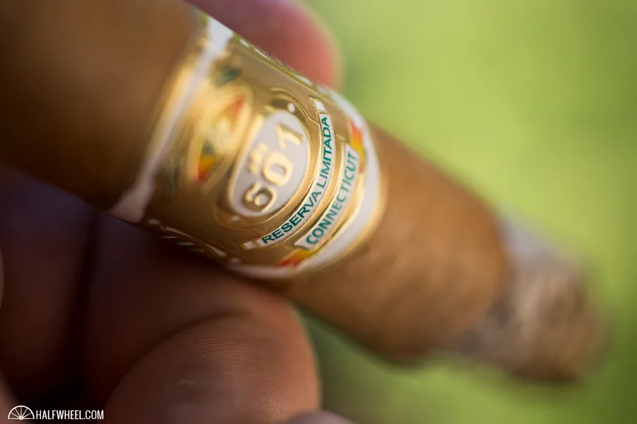 601 White Label Robusto (2016)