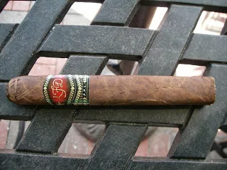 La Flor Dominicana Factory Press Limitado 2013