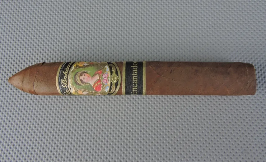 Boutique Blends Cigars Agile Cigar Review: La Bohème Encantador Fenice