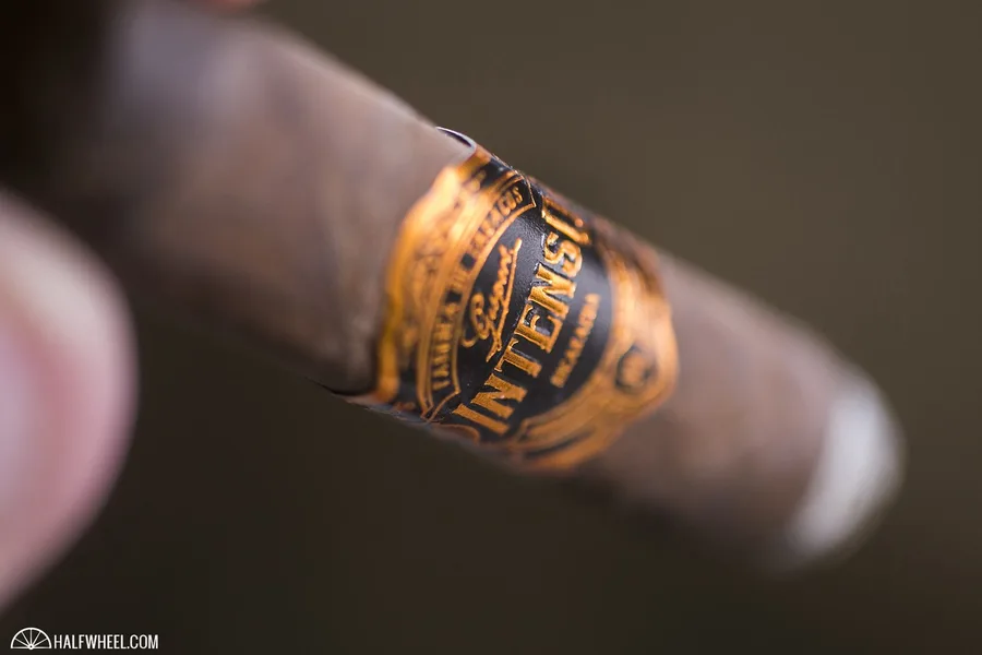 Gispert Intenso Corona
