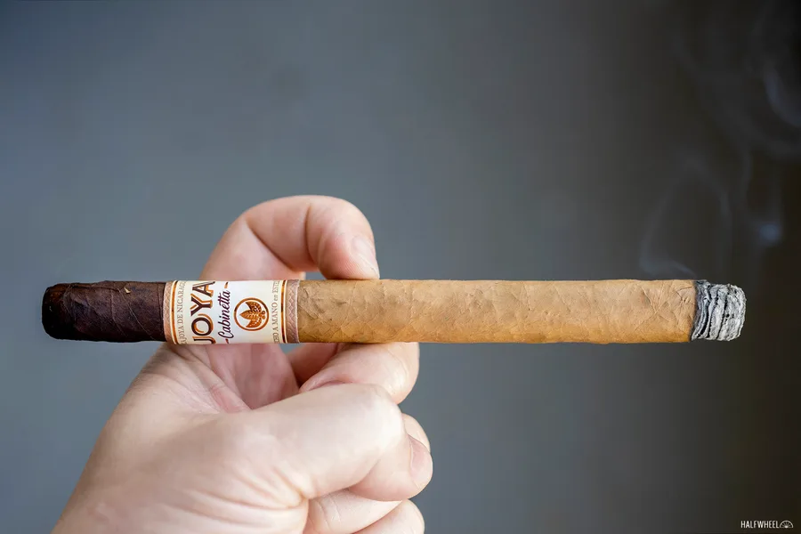 Joya Cabinetta Lancero
