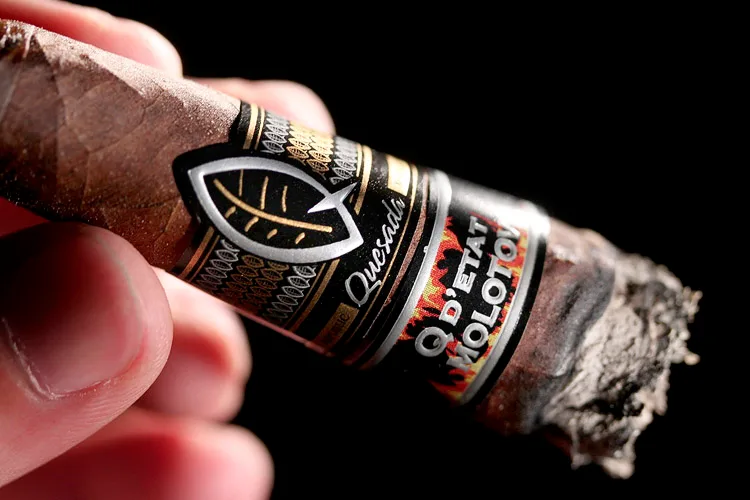 Quesada Q d’etat Molotov