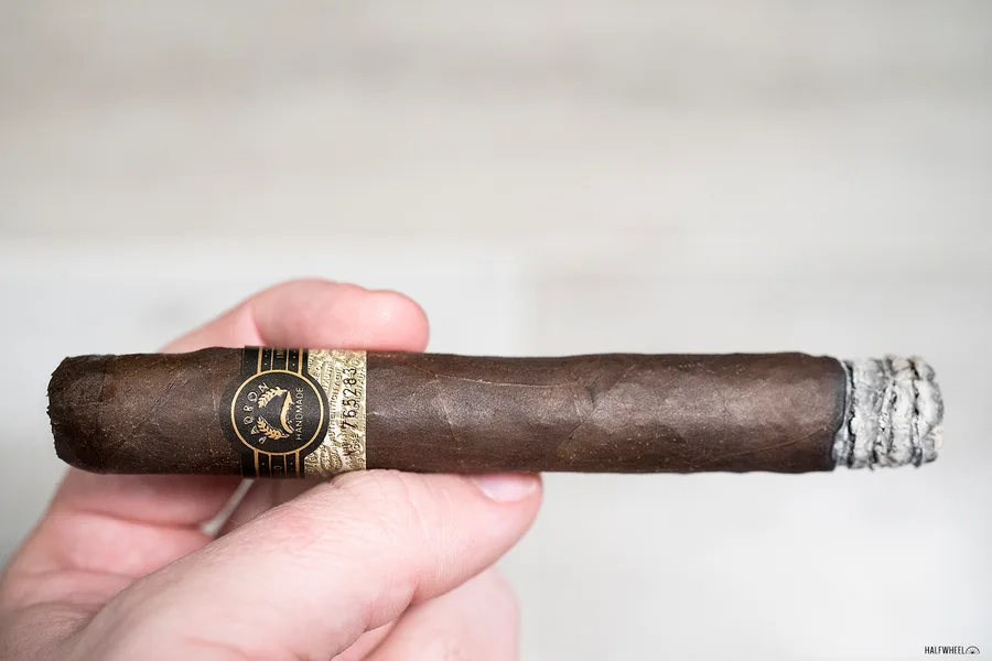 Padron Black No. 52