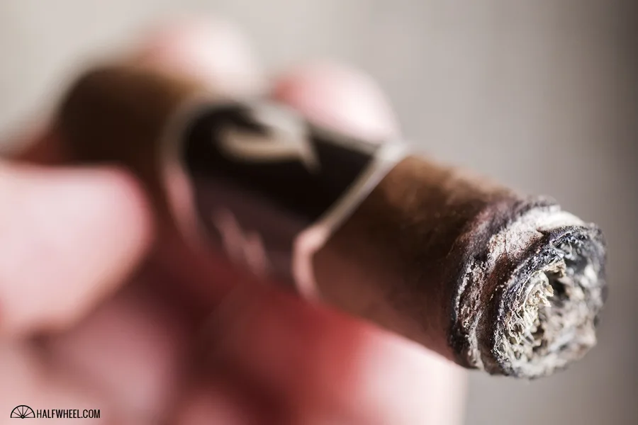 Smoking Jacket Limited Edition II Grand Toro
