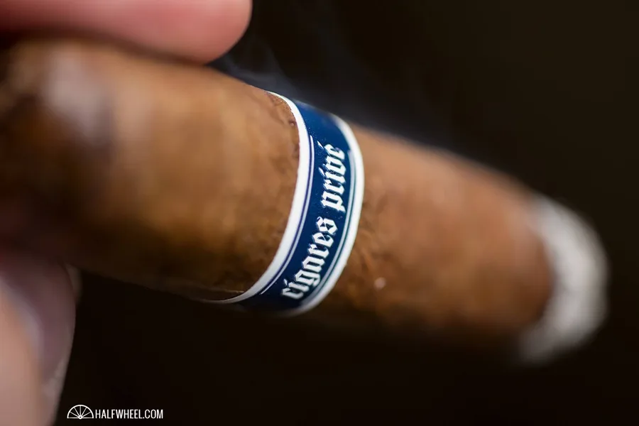 Illusione Cigares Privé Corojo Prensado Suave
