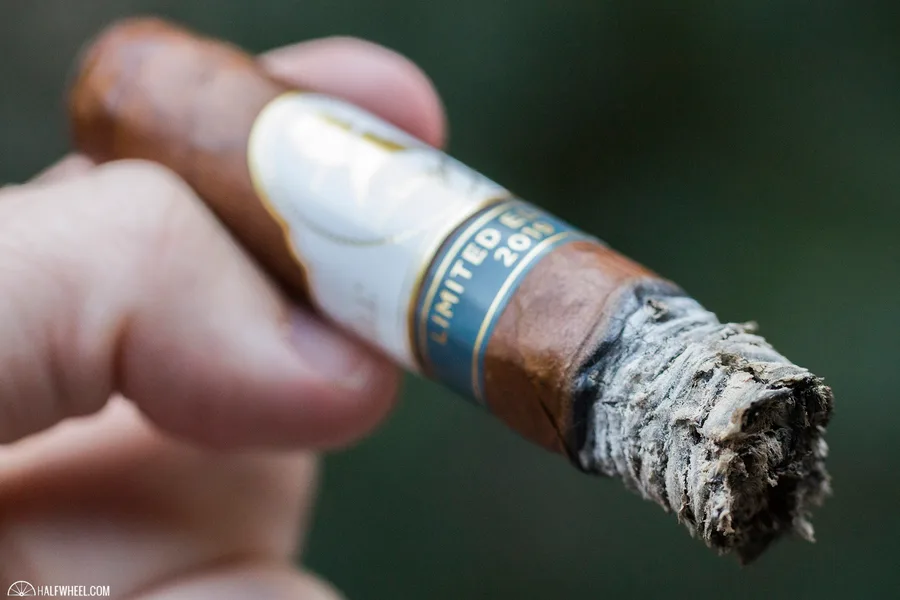 Davidoff Winston Churchill Limited Edition 2019 The Traveller