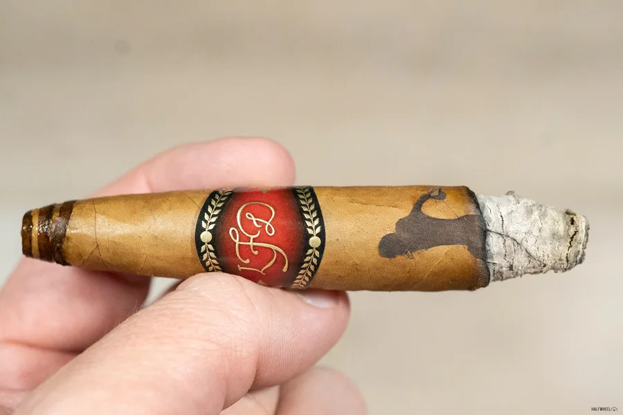 La Flor Dominicana Special Football Edition 2025 No. 2