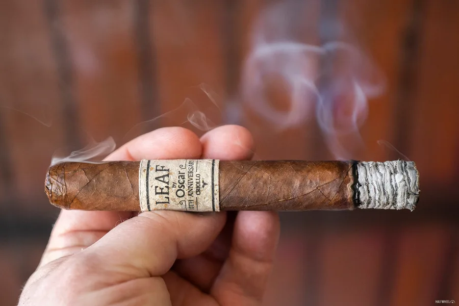 Leaf by Oscar 10th Anniversary Criollo Toro