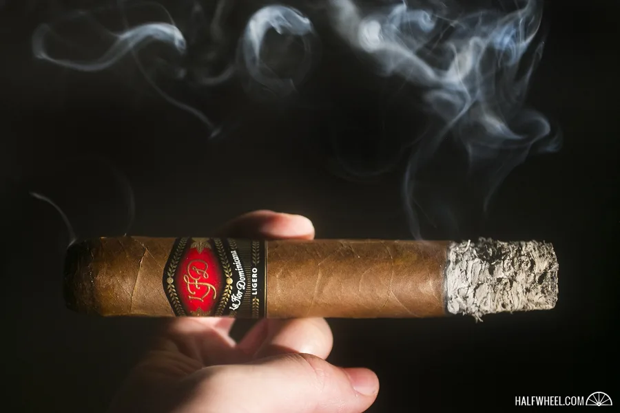 La Flor Dominicana 707