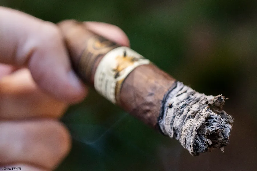 Padron Black No. 200