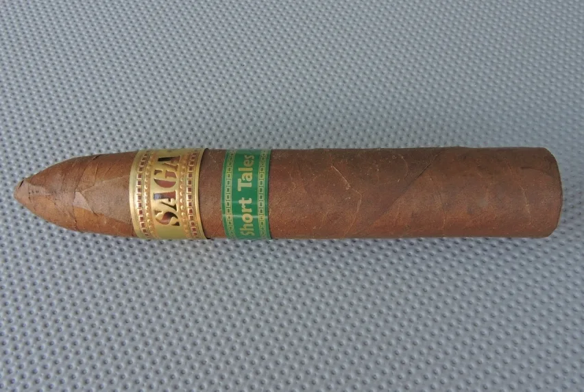 De Los Reyes Cigars Agile Cigar Review: Saga Short Tales Tomo II-Tales of the Land: Cotuí