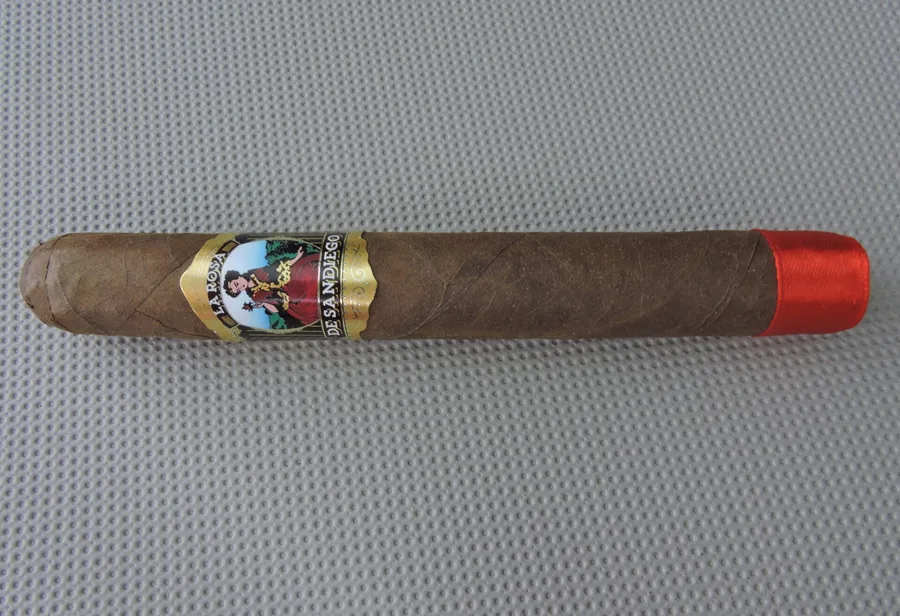 La Rosa de Sandiego Maduro