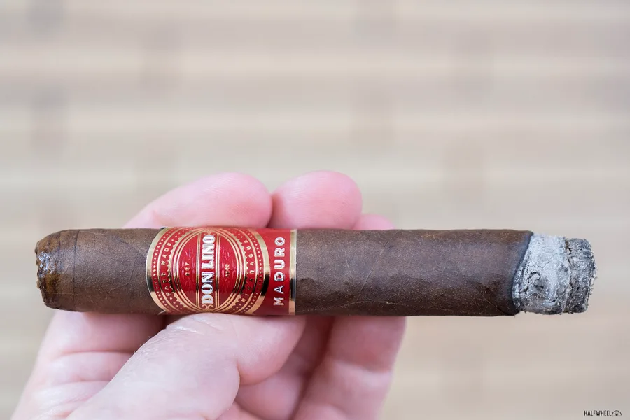 Don Lino Maduro Toro