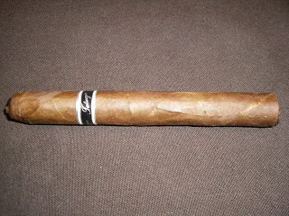 Tatuaje Black Label Corona Gorda 2013