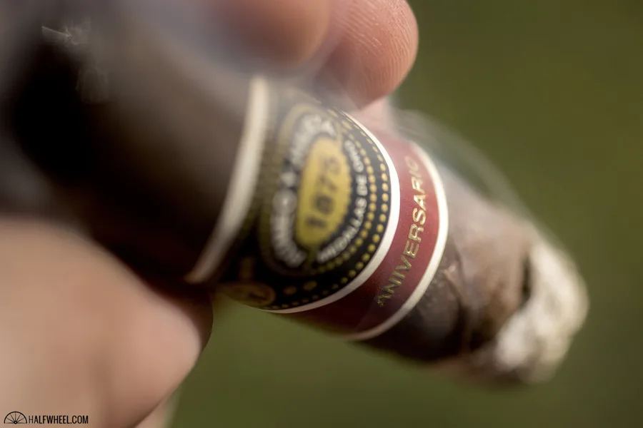 Romeo y Julieta Aniversario Maduro Robusto