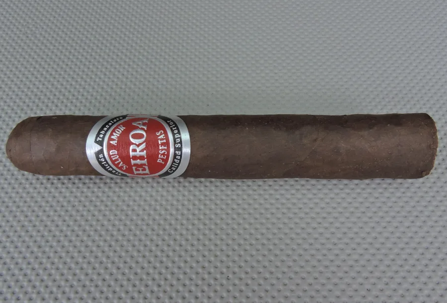 CLE Agile Cigar Review: Eiroa CBT Maduro