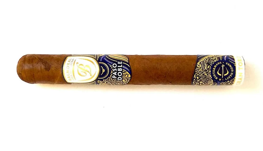 Royal Agio Cigars Balmoral Serie Signaturas Paso Doble