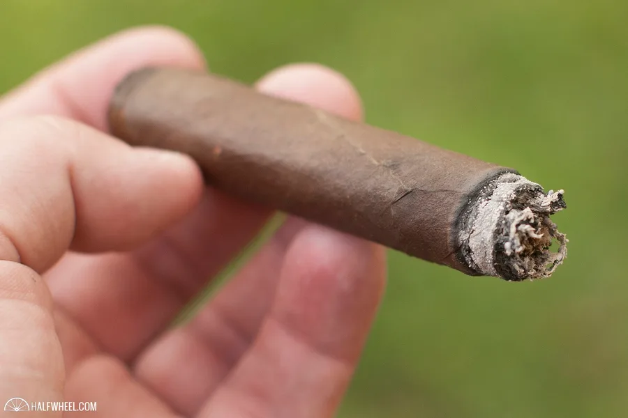 Crowned Heads Hecho Con Corazon—LE 2014
