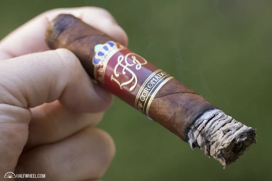 La Flor Dominicana Coronado