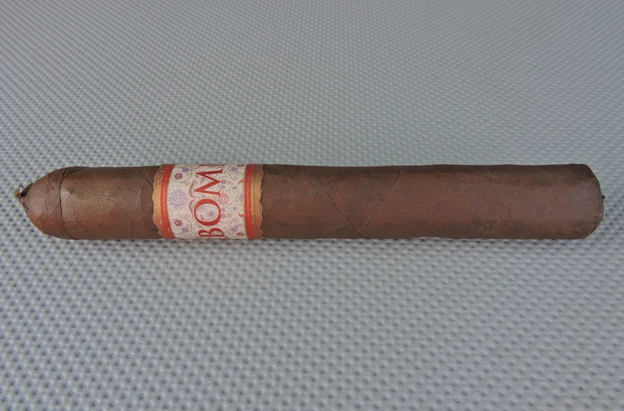 MBombay Mora