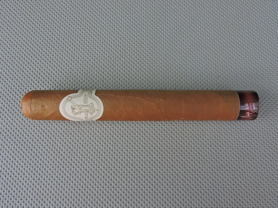 Maya Selva Cigars Flor de Selva Connecticut