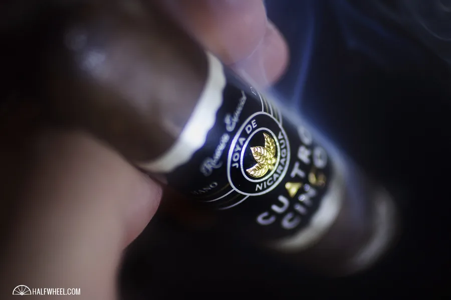 Joya de Nicaragua Cuatro Cinco Reserva Especial Doble Robusto