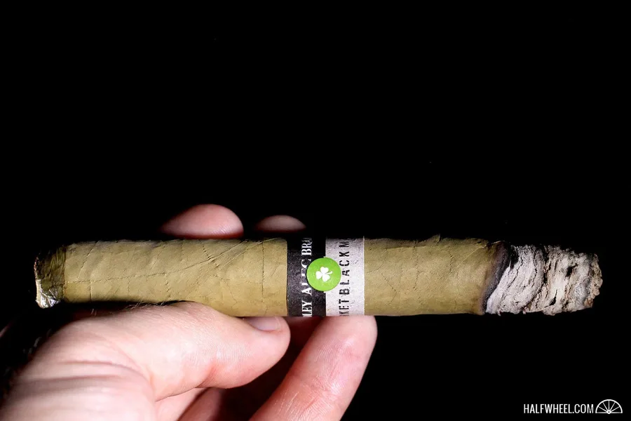 Alec Bradley Black Market Filthy Hooligan (2014)