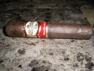 CAO La Traviata Maduro