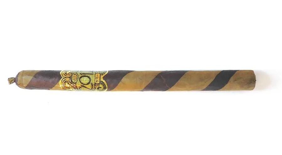 Oscar Barber Pole Lancero Agile Cigar Review: 2012