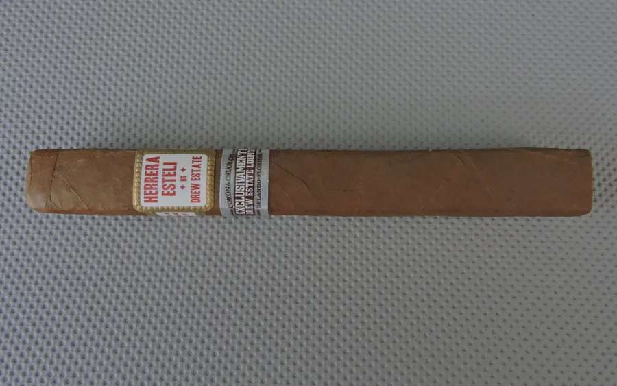Drew Estate Herrera Esteli Box Pressed Toro Corona Cigar Company Exclusivamente