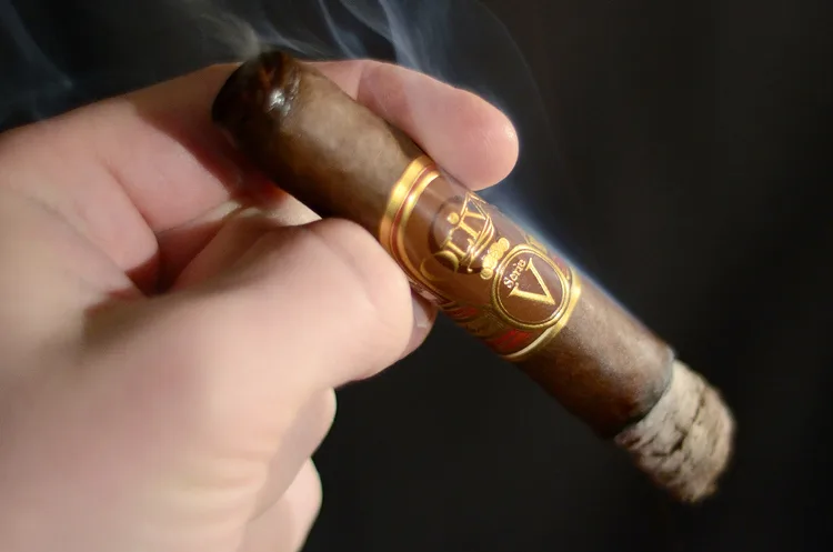 Oliva Serie V Maduro