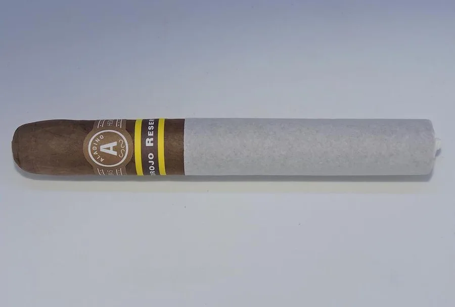 JRE Tobacco Co Aladino Corojo Reserva