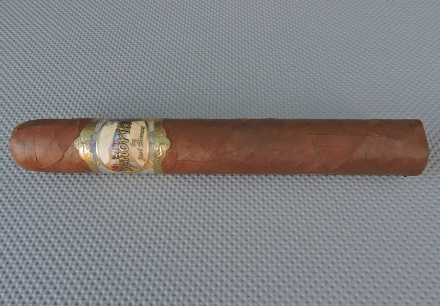 José Blanco Agile Cigar Review: Las Cumbres Tabaco Señorial Toro Bravo