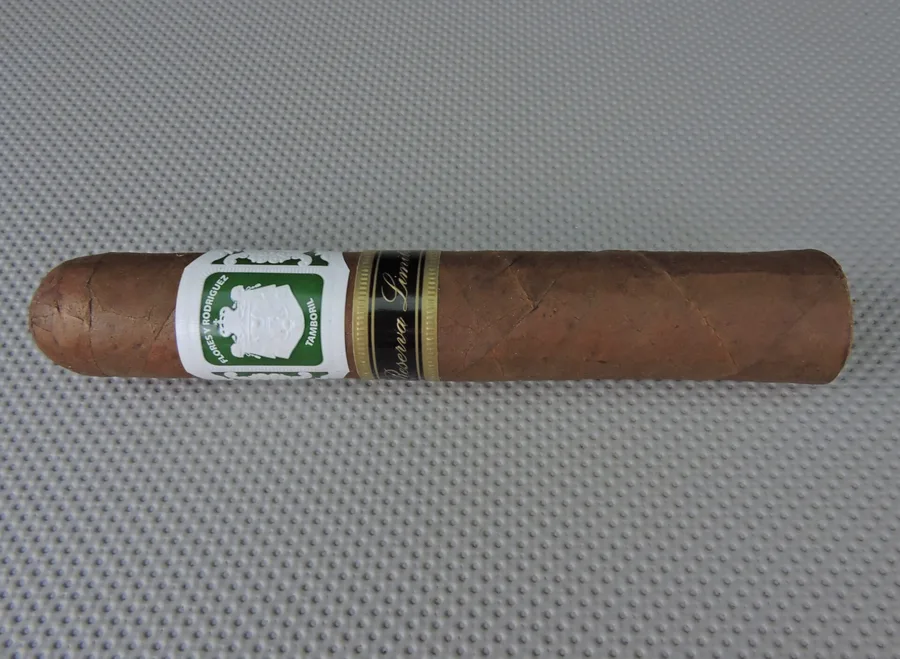 PDR Flores y Rodriguez 10th Anniversary Reserva Limitada