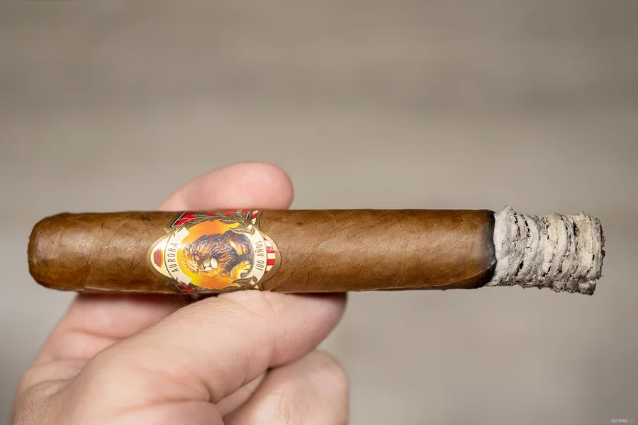 La Aurora 100 Años