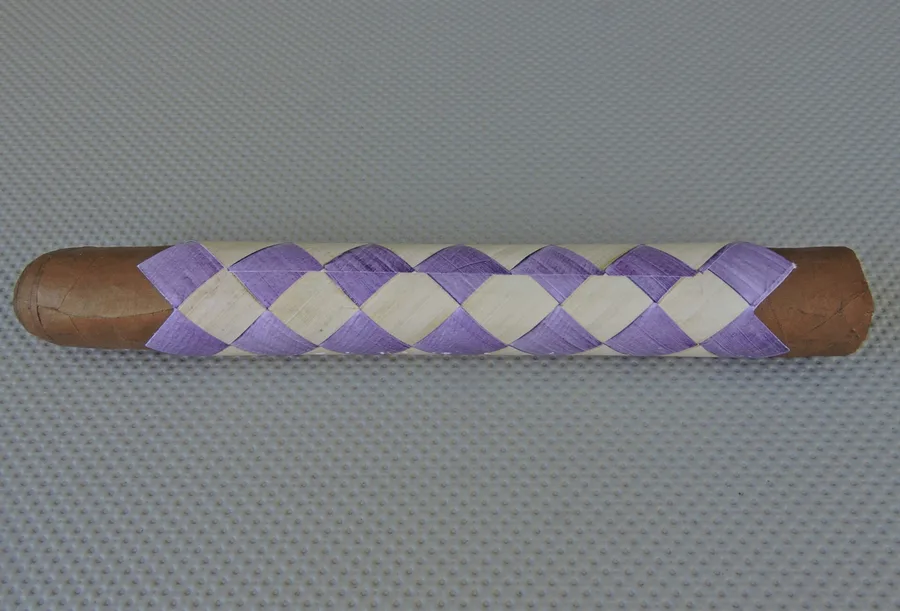 MoyaRuiz The Chinese Finger Trap