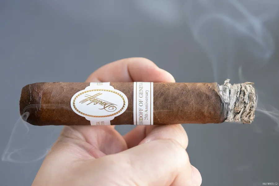Davidoff of Geneva 25 Years (2019)