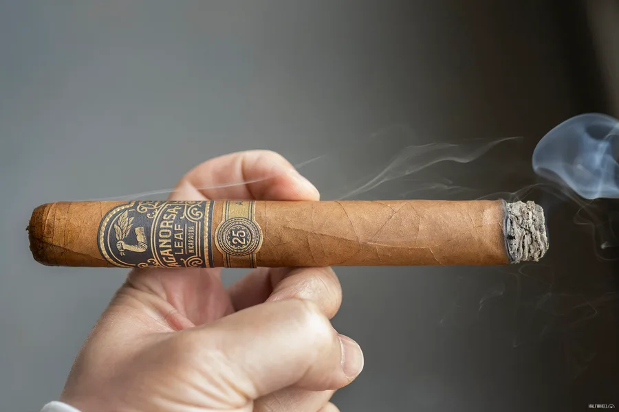 AGANORSA Leaf Aniversario 25 Edición Limitada