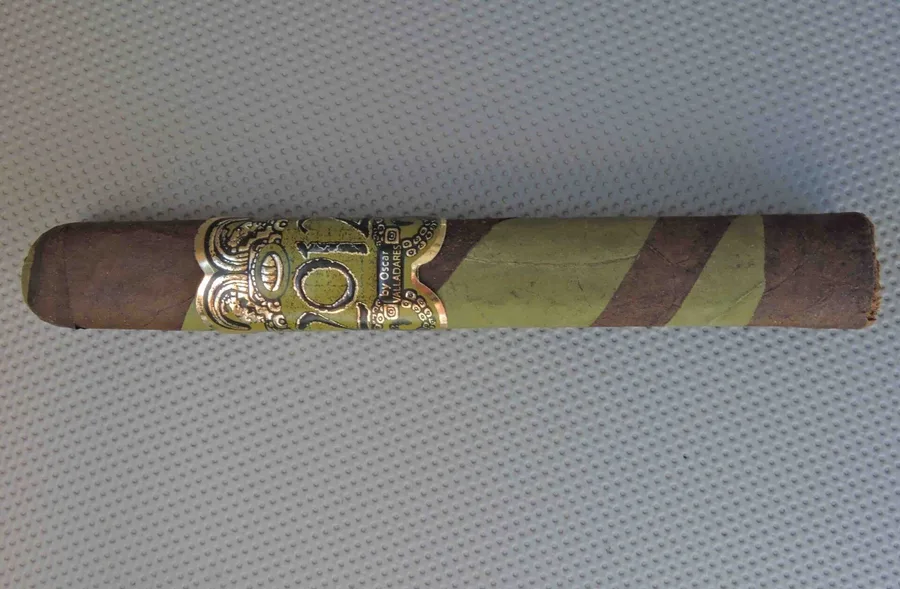 Oscar Barber Poleby Oscar Valladares & Company Agile Cigar Review: 2012