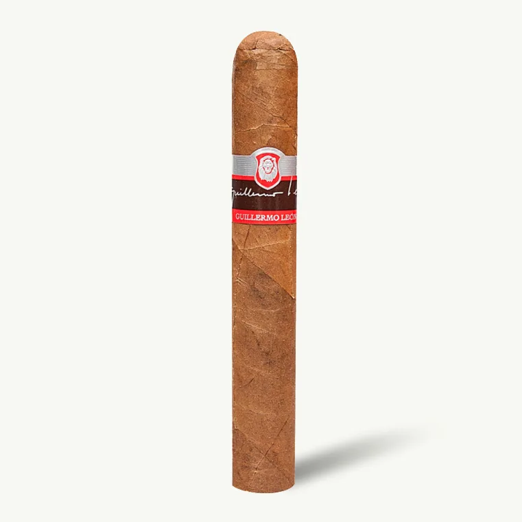 Guillermo León Robusto