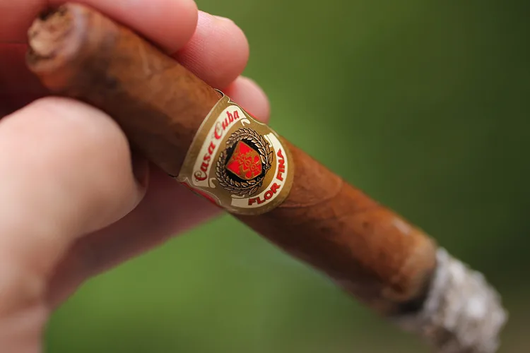 Arturo Fuente Casa Cuba