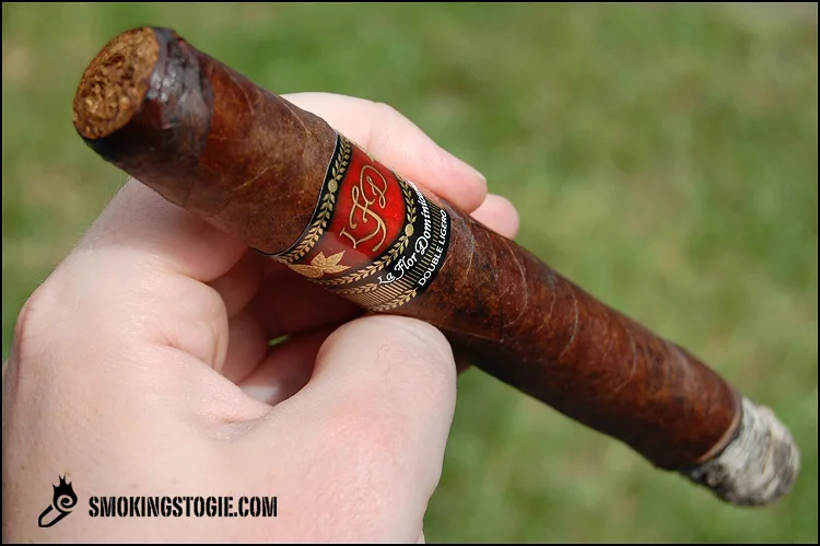 La Flor Dominicana Double Ligero Digger