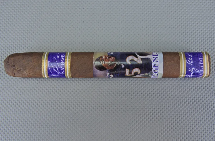 Rocky Patel Ray Lewis Legends 52