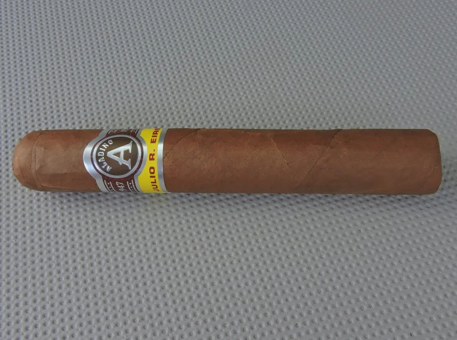 JRE Tobacco Co Aladino