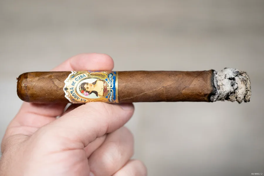 La Aroma de Cuba Habano Reserve Monarch